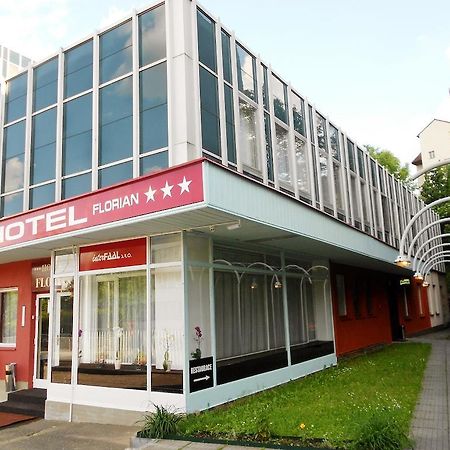 Hotel & Hostel Florian براغ المظهر الخارجي الصورة